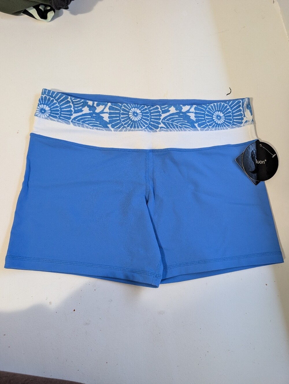 Lululemon Reverse Groove Short (REGULAR)